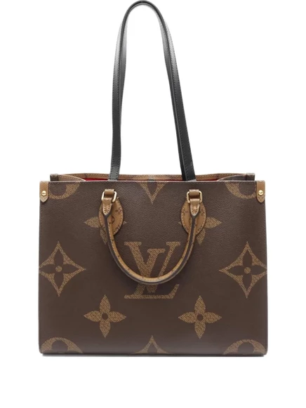 Сумка-тоут Louis Vuitton 2021 года выпуска, бывшая в употреблении, с монограммой giant On-the-go MM, с обратной стороны brown
