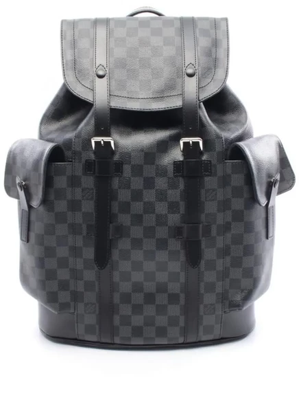 Рюкзак Christopher PM, бывший в употреблении у Louis Vuitton black