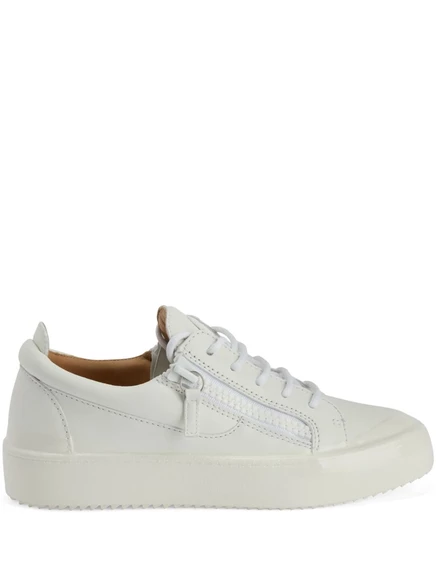 Кожаные кроссовки с низким берцем в тон Giuseppe Zanotti Gail white