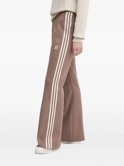 Женские брюки Adidas 3-Stripes расклешенные, коричневые