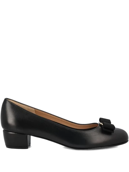 Женские туфли Ferragamo Vara с бантом, черные