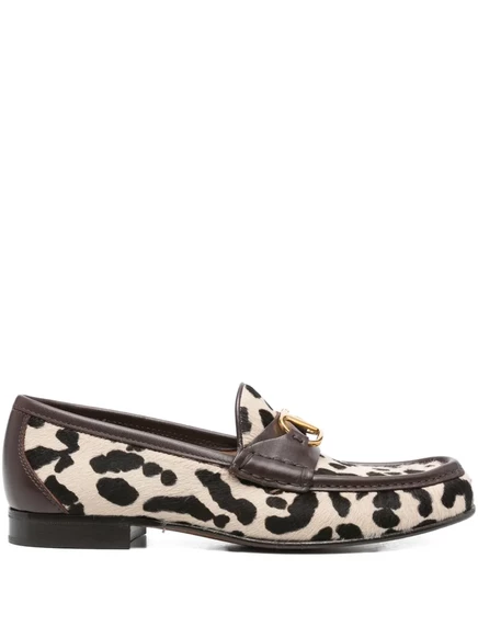 Женские лоферы Valentino Garavani VLogo, кожаные, бежевые