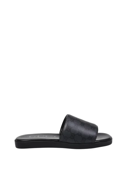 Мужские шлепанцы Gucci из канвы GG, черные