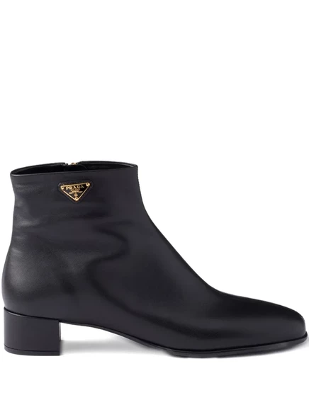 Женские полусапоги Prada с треугольным логотипом, черные