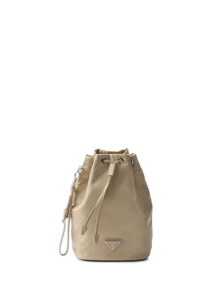 Нейлоновая сумка Prada Re-Nylon neutrals