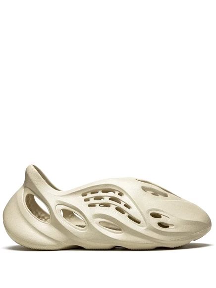 Унисекс кроссовки Adidas Yeezy Foam Runner, песочные