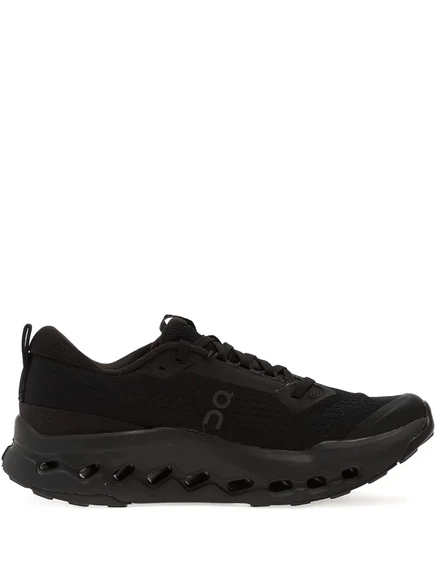 На беговых кроссовках Cloudsurfer trail 2 на шнуровке black