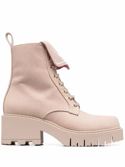 Джинсовые сапоги с вышивкой в виде глаз от Chiara Ferragni neutrals