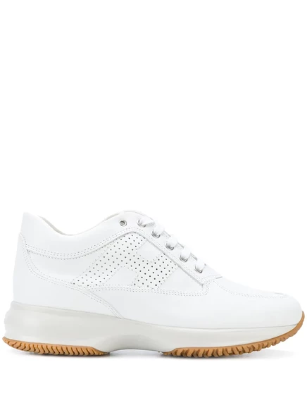 Интерактивные кроссовки Hogan white