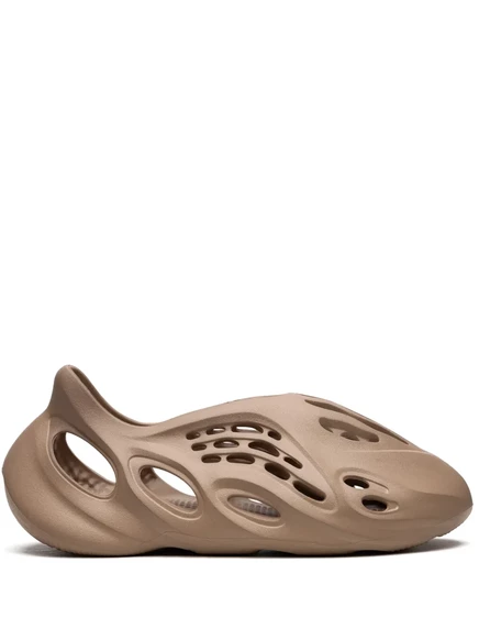 Унисекс кроссовки Adidas Yeezy Foam Runner, clay taupe