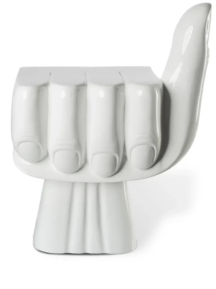 Лакированный стул POLSPOTTEN Fist white