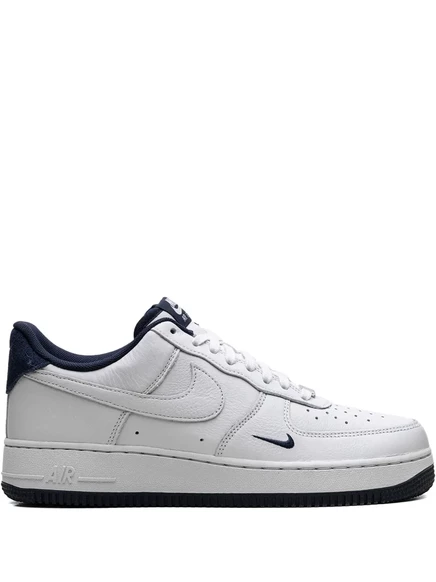 Унисекс кроссовки Nike Air Force 1 Low '07 LV8, белые