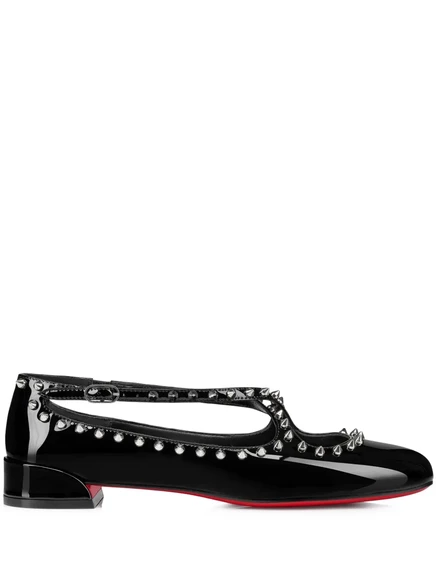 Балетные туфли на плоской подошве с шипами от Christian Louboutin Pilouta Jane black