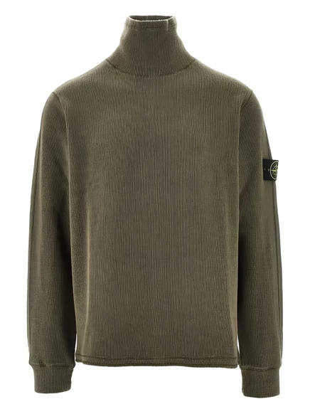 Свитер-нашивка с логотипом Stone Island на водолазке с высоким воротом green