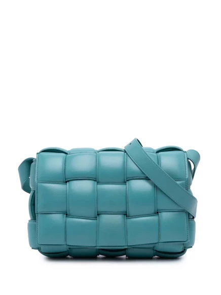 Бывшая в употреблении сумка Bottega Veneta 2012-2024 Nappa Intrecciato с мягкой подкладкой через плечо blue