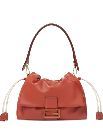 Сумочка из багета FENDI medium Mamma