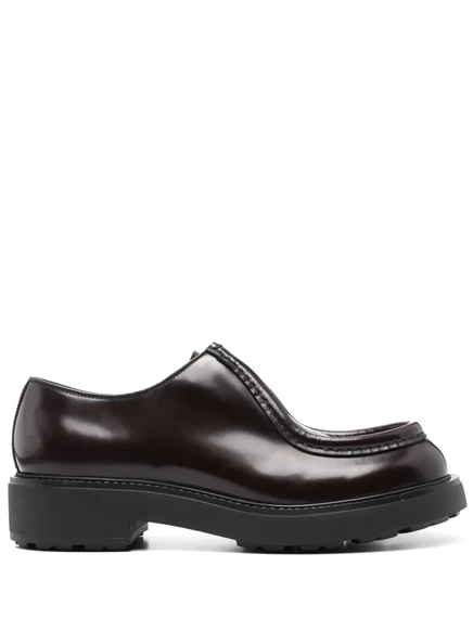 Мужские дерби Prada из шлифованной кожи, бордовые
