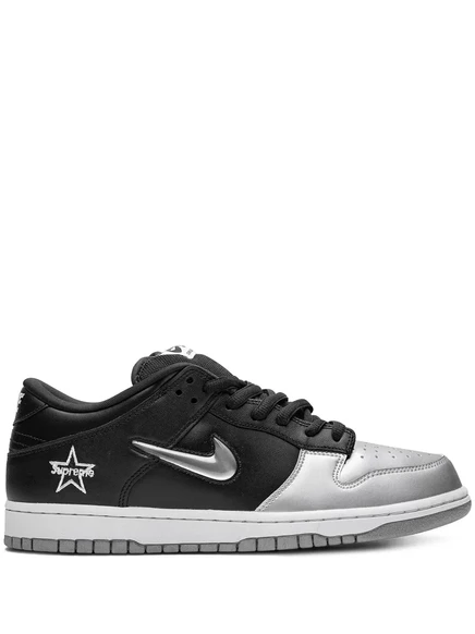 Кроссовки Nike x Supreme SB Dunk Low, серебристо-черные