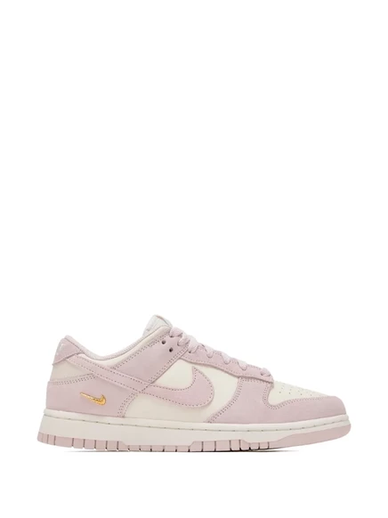 Женские кроссовки Nike Dunk розовые