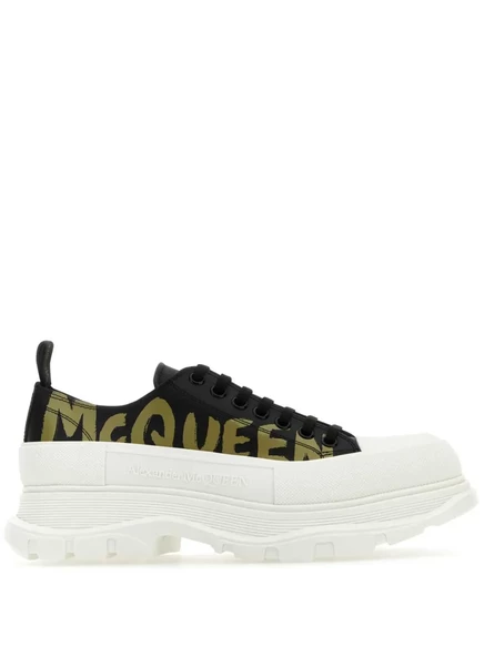 Кроссовки на шнуровке Alexander McQueen Tread black