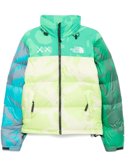 Унисекс пуховик The North Face x KAWS Nuptse 1996 с принтом, зеленo-синий