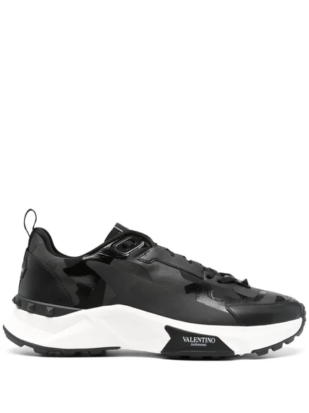 Кроссовки Valentino Garavani True Act black
