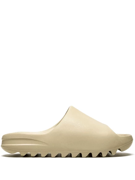 Унисекс шлепанцы Adidas Yeezy «Pure», белые