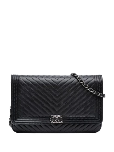 Сумка через плечо CHANEL, бывшая в употреблении в продаже в 2015-2016 годах, мужской кошелек из овечьей кожи с шевроном на цепочке