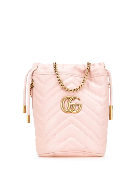 Маленькая сумка-ковш из натуральной кожи GG Marmont, бывшая в употреблении у Gucci 2016-2025 pink
