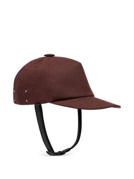 Бейсболка Maison Margiela с ремешком на голове brown