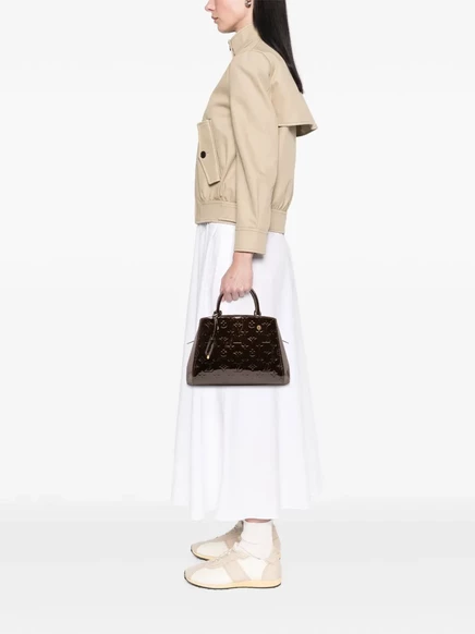 Сумка Louis Vuitton с монограммой Vernis Montaigne BB, бывшая в употреблении в 2015 году purple