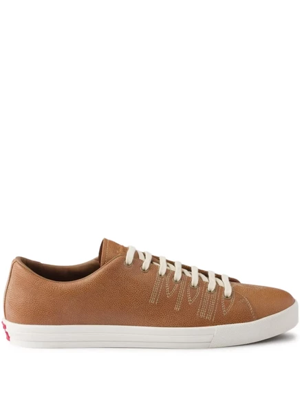 Кожаные кроссовки с низким берцем от Prada с декоративной строчкой brown