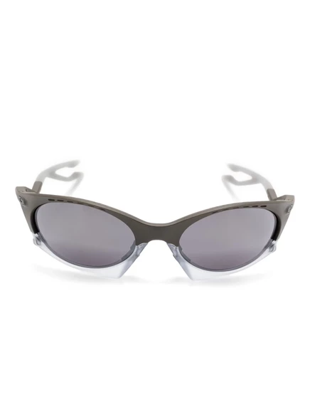 Солнцезащитные очки Oakley Plantaris, серые
