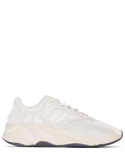 Кроссовки adidas Yeezy YEEZY Boost 700  white