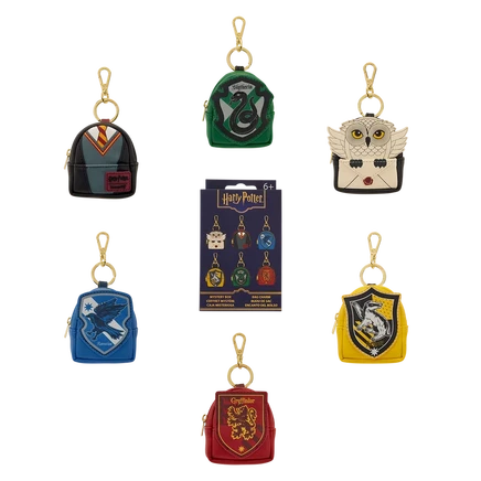 Очаровательный мини-брелок для рюкзака Loungefly Harry Potter Hogwarts™ Mystery