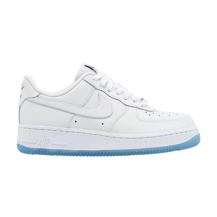 Женские кроссовки Nike Air Force 1 07 LX UV Reactive, белые