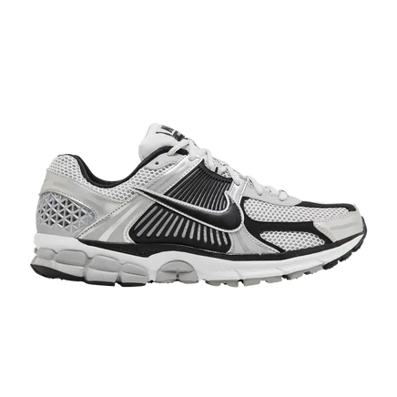 Кроссовки Nike Air Zoom Vomero 5, серебристо-черные
