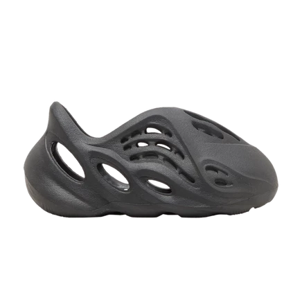 Детские слипоны Adidas Yeezy Foam Runner «Onyx», черные