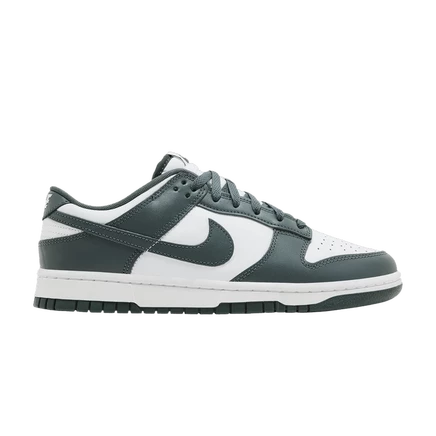 Кроссовки Nike Dunk Low Vintage Green, зеленые