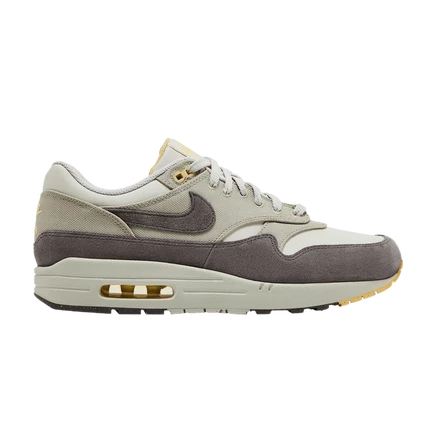 Кроссовки Nike Air Max 1 Premium, светло-бежевые