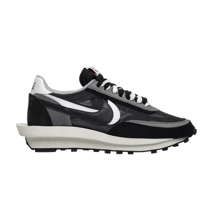 Кроссовки sacai x Nike LDWaffle из сетки и замши, черные