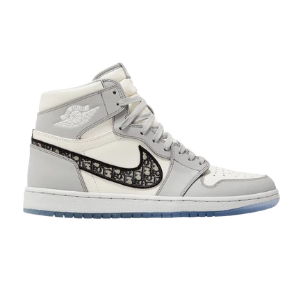 Кроссовки Dior x Air Jordan 1 High, серые
