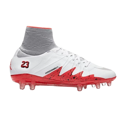 Футбольные бутсы Nike Hypervenom 2, бело-серебристо-красные