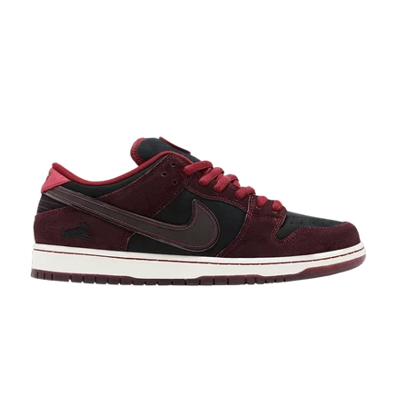 Кроссовки Nike Dunk Low SB «Mahogany Dark Beetroot», красные