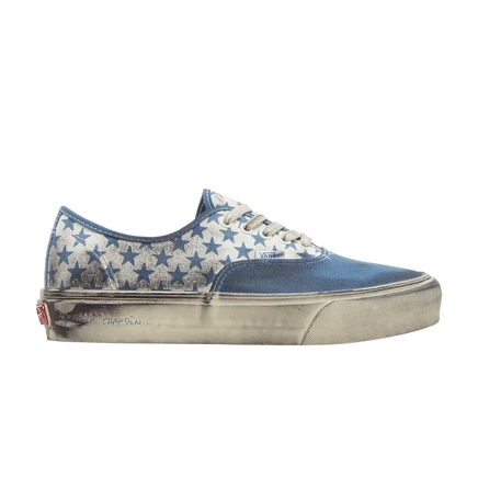 Bianca Chandôn x Vans аутентичного темно-синего цвета VLT LX с подчеркнутым темно-синим оттенком