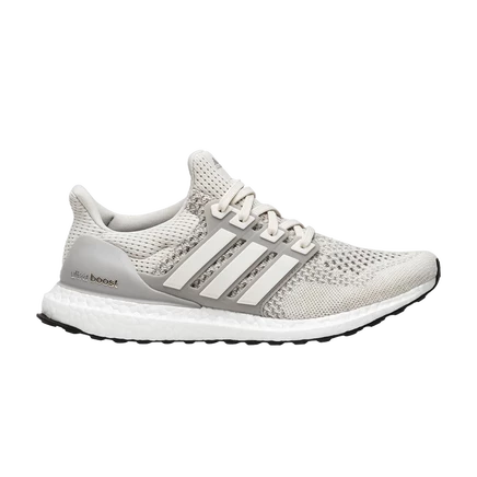 Кроссовки Adidas UltraBoost 1.0 Retro, кремовые