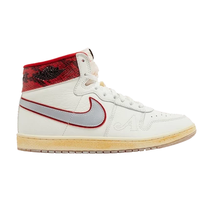 Кроссовки Air Jordan Air Ship PE SP «University Red», белые