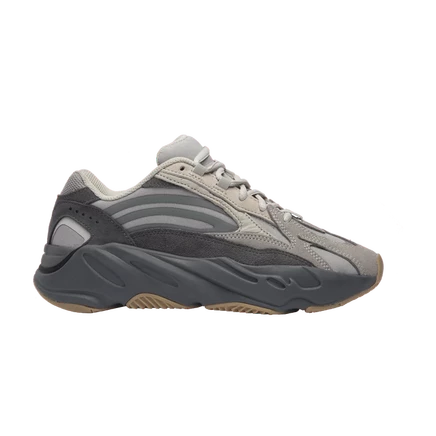 Кроссовки Adidas Yeezy Boost 700 V2 Tephra, коричневые