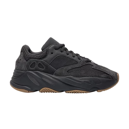 Мужские кроссовки Adidas Yeezy Boost 700 Utility Black, черные