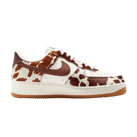 Женские кроссовки Nike Air Force 1 Low, коричневые